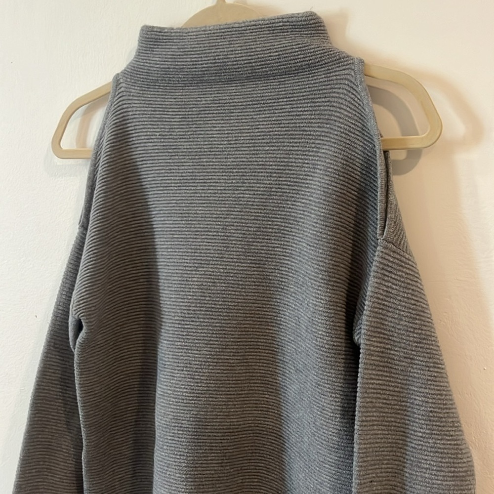 Grey, Ribbed, Cold Shoulder Sweater - Picture 2 of 4